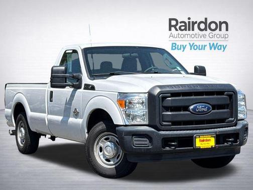 OXFORD WHITE 2016 Ford F-250 XL