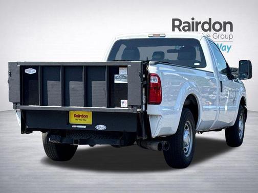 OXFORD WHITE 2016 Ford F-250 XL
