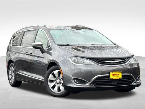 2019 Chrysler Pacifica Hybrid Limited