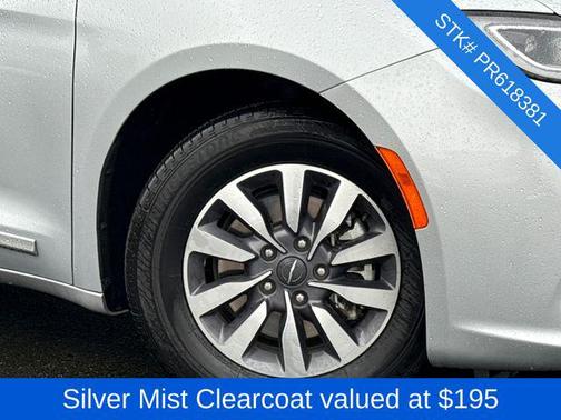 2023 Chrysler Pacifica Hybrid Limited