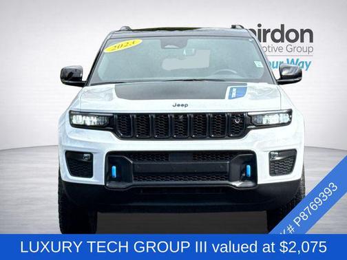 Bright White Clearcoat 2023 Jeep Grand Cherokee 4xe Trailhawk