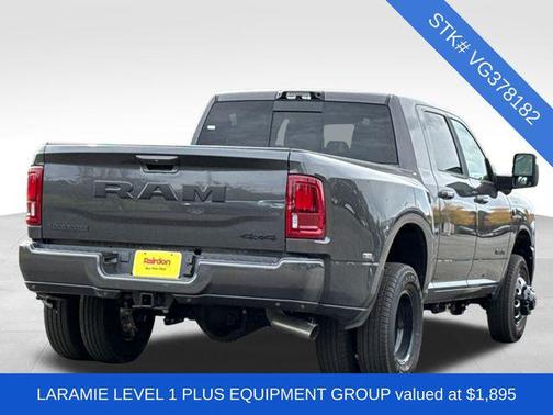 Granite Crystal Metallic Clearcoat 2027 RAM 3500 Laramie