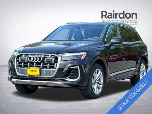 Mythos Black Metallic 2025 Audi Q7 55 Premium Plus