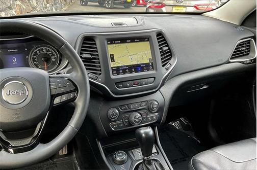 2023 Jeep Cherokee Altitude