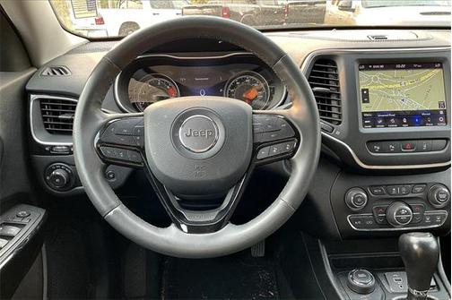 2023 Jeep Cherokee Altitude