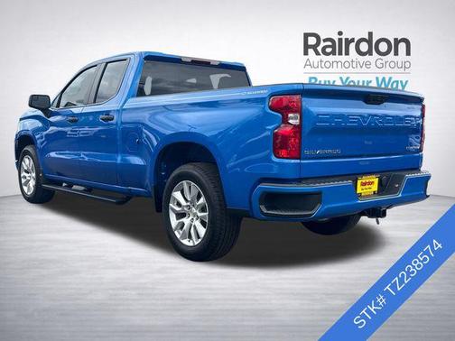 Riptide Blue Metallic 2026 Chevrolet Silverado 1500 Custom