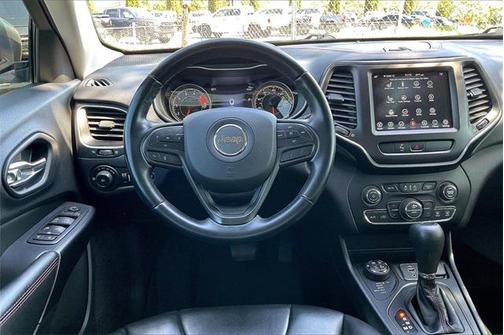 2020 Jeep Cherokee Trailhawk