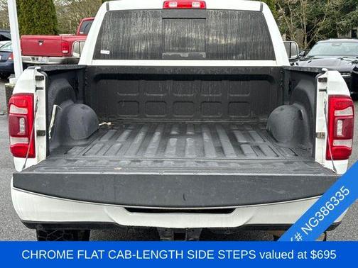 2022 RAM 2500 Laramie Crew Cab 4x4 6'4' Box