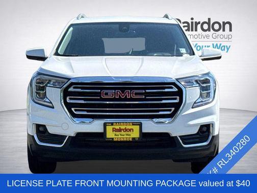 Summit White 2024 GMC Terrain SLT