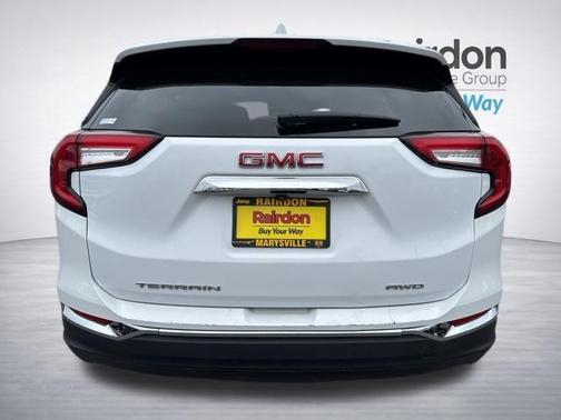 Summit White 2024 GMC Terrain SLT