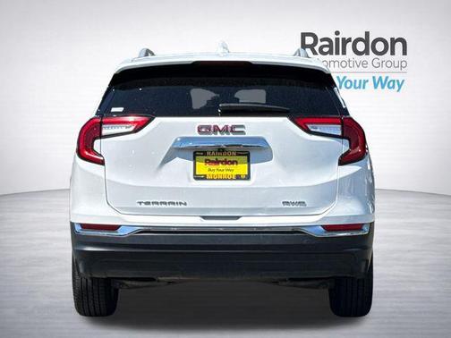 Summit White 2024 GMC Terrain SLT
