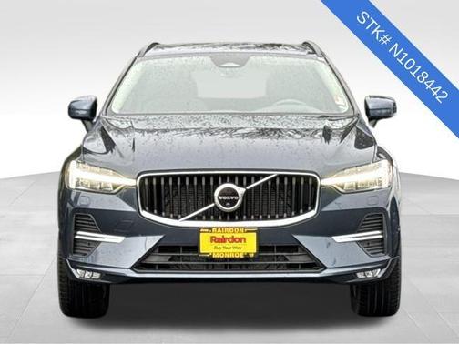 2022 Volvo XC60 B5 Momentum