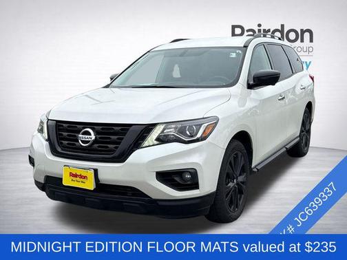 Pearl White 2018 Nissan Pathfinder SL
