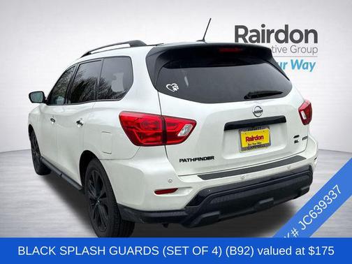 Pearl White 2018 Nissan Pathfinder SL