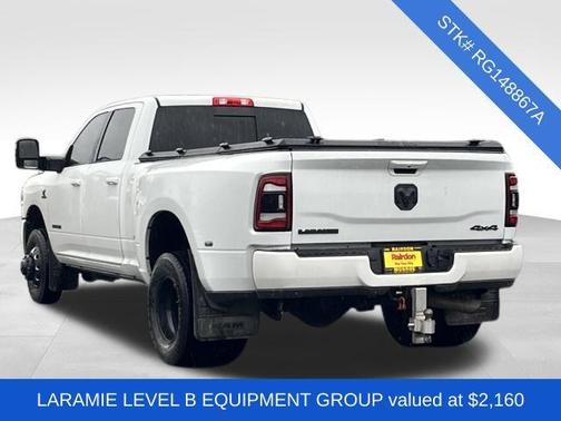 2024 RAM 3500 Laramie Crew Cab 4x4 8' Box