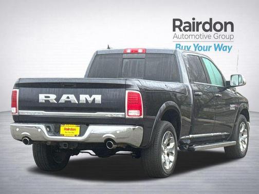 2017 RAM 1500 Limited Crew Cab 4x4 6'4' Box