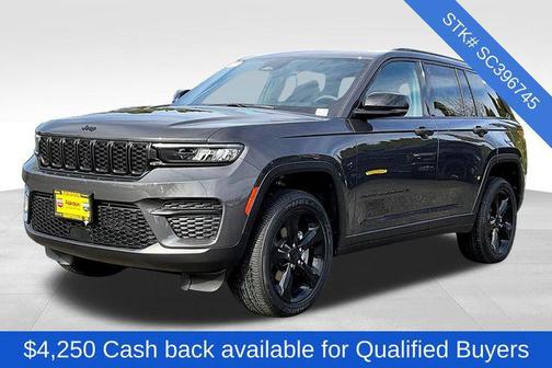 Baltic Gray Metallic Clearcoat 2025 Jeep Grand Cherokee Altitude
