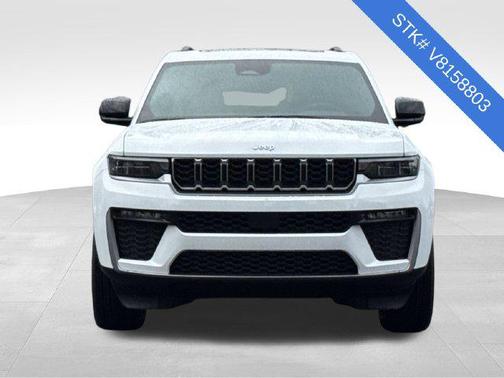 Bright White Clearcoat 2027 Jeep Grand Cherokee L Limited