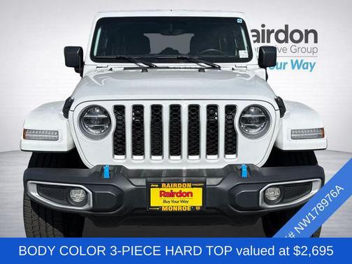 Bright White Clearcoat 2022 Jeep Wrangler Unlimited 4xe Sahara