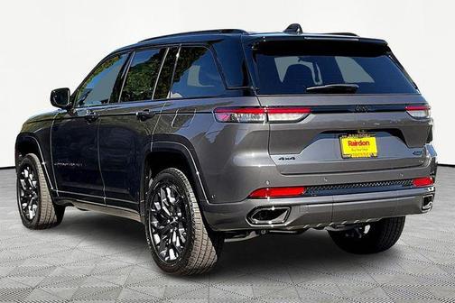 2025 Jeep Grand Cherokee Summit