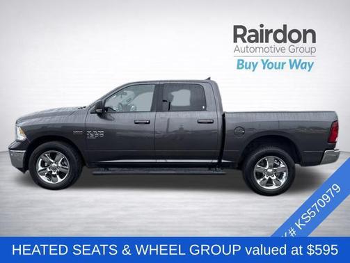 Granite Crystal Metallic Clearcoat 2019 RAM 1500 Big Horn