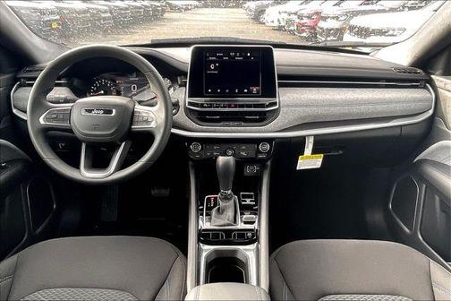 2025 Jeep Compass Sport