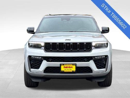 silver zynith 2026 Jeep Grand Cherokee Summit