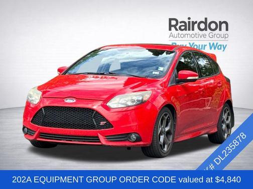 Race Red 2013 Ford Focus ST