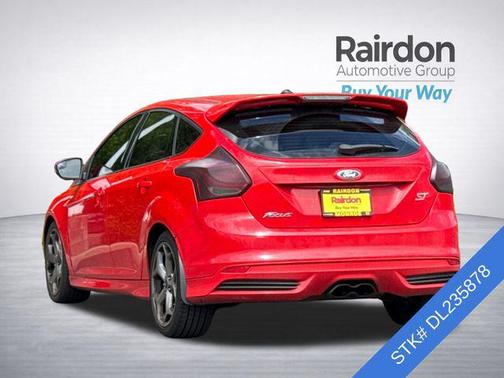 Race Red 2013 Ford Focus ST
