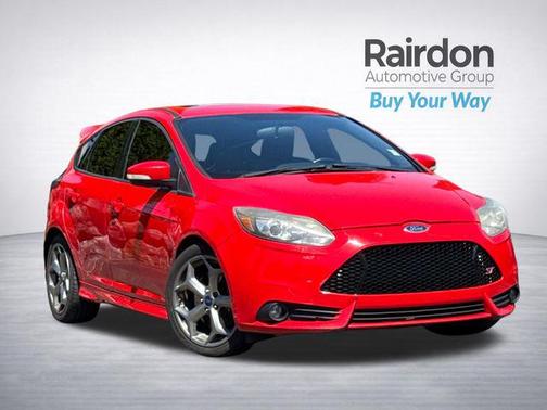 Race Red 2013 Ford Focus ST