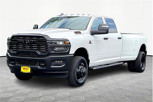 2025 RAM 3500 Tradesman Crew Cab 4x4 8' Box