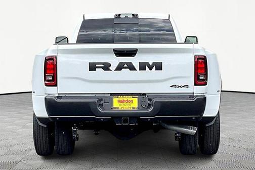 2025 RAM 3500 Tradesman Crew Cab 4x4 8' Box