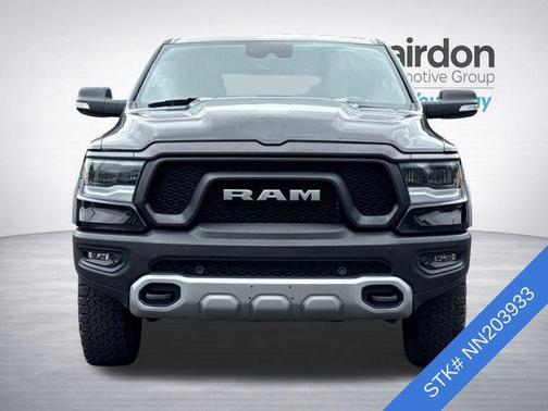 Diamond Black Crystal Pearlcoat 2022 RAM 1500 Rebel