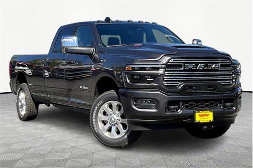 2025 RAM 3500 Laramie Crew Cab 4x4 8' Box