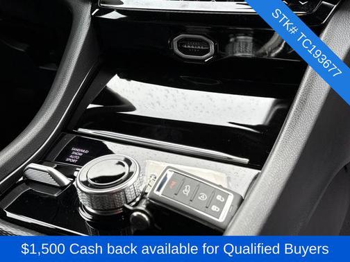 Baltic Gray Metallic Clearcoat 2026 Jeep Grand Cherokee Altitude