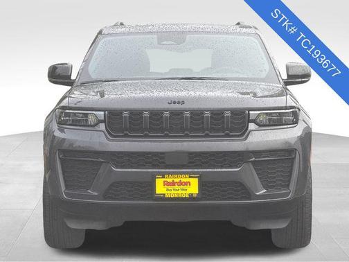 2026 Jeep Grand Cherokee Altitude