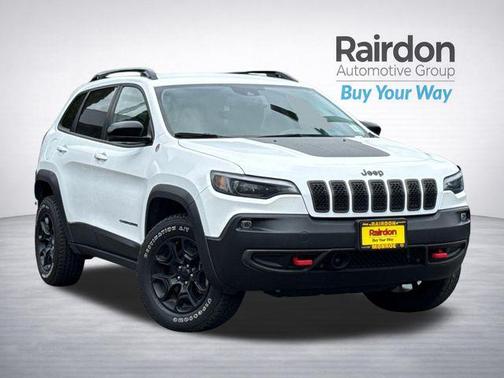 Bright White Clearcoat 2022 Jeep Cherokee Trailhawk