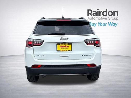 Bright White Clearcoat 2024 Jeep Compass Limited