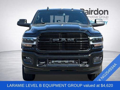 2022 RAM 2500 Laramie Crew Cab 4x4 6'4' Box
