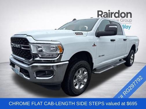 Bright White Clearcoat 2024 RAM 2500 Big Horn Crew Cab 4x4 6'4' Box
