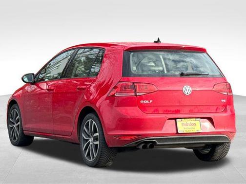 2015 Volkswagen Golf Auto TSI SE
