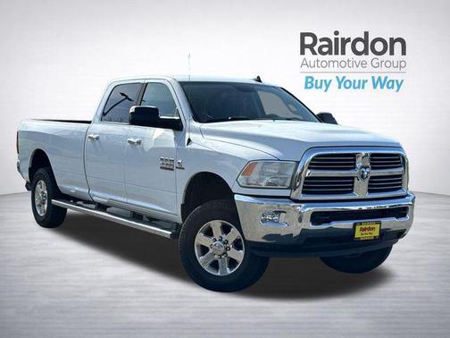 Bright White Clearcoat 2014 RAM 2500 Big Horn