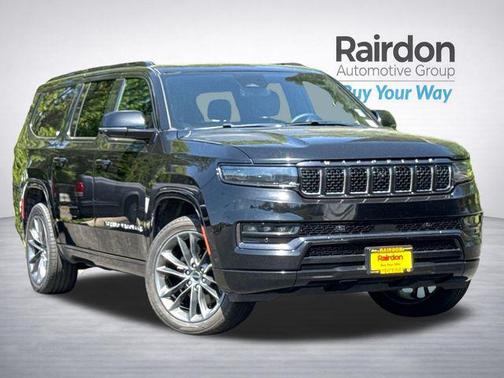 Diamond Black Crystal Pearlcoat 2024 Jeep Grand Wagoneer L Series II 4x4