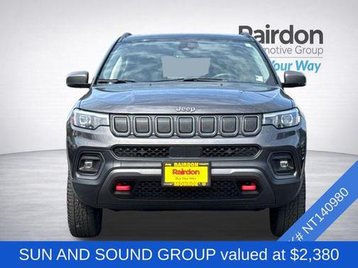 Granite Crystal Metallic Clearcoat 2022 Jeep Compass Trailhawk