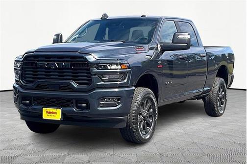 2025 RAM 2500 Big Horn Crew Cab 4x4 6'4' Box