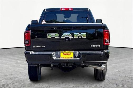 2025 RAM 3500 Big Horn Crew Cab 4x4 8' Box