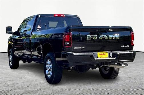 2025 RAM 3500 Big Horn Crew Cab 4x4 8' Box