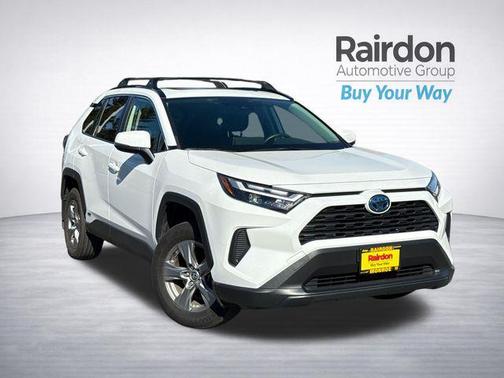 Ice Cap 2024 Toyota RAV4 Hybrid XLE