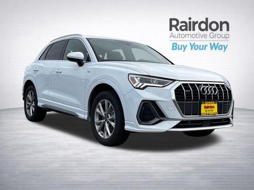Arkona White 2024 Audi Q3 Premium 45 TFSI S line quattro Tiptronic