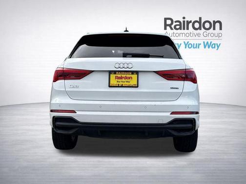 Arkona White 2024 Audi Q3 Premium 45 TFSI S line quattro Tiptronic